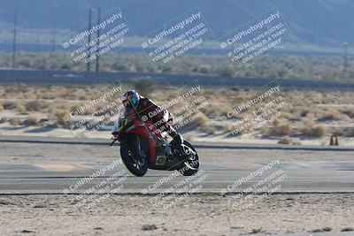 media/Dec-07-2025-CVMA (Sun) [[3e7d2de5dc]]/Race 15-Amateur Formula Open/